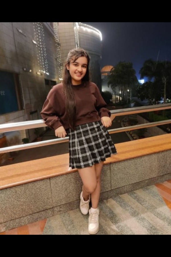 female call girl in Shanti Kunj